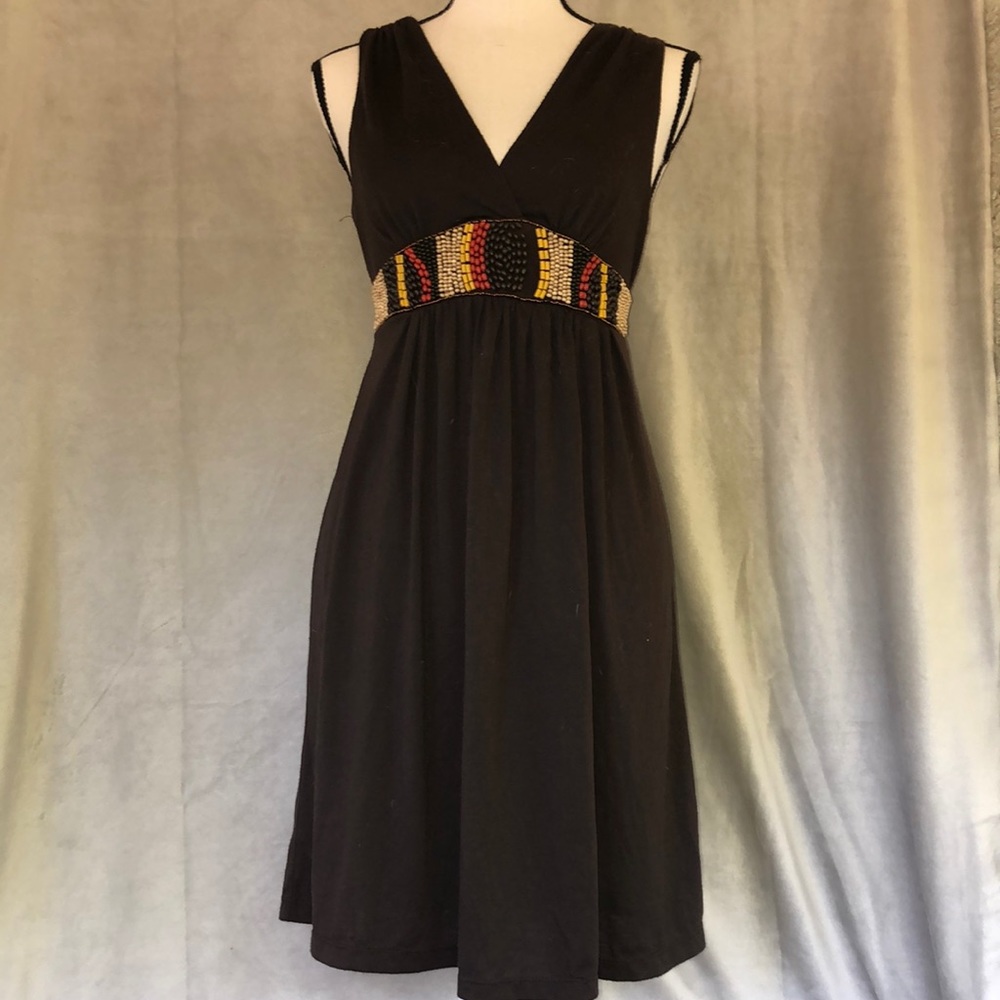 beautiful & elegant size M vneck Bailey Blue dress